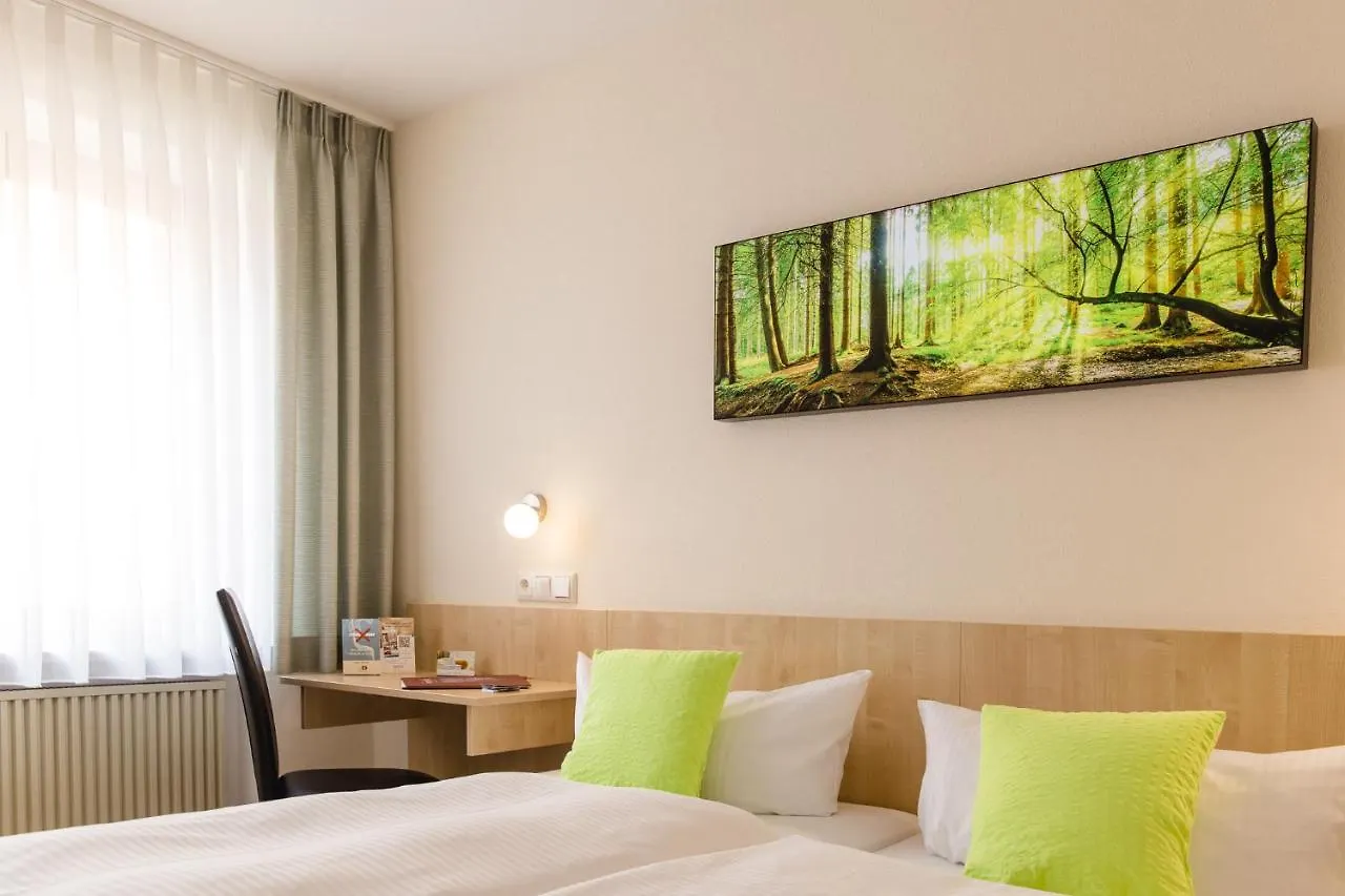 Akzent Hotel Meerfraeulein Wemding 3*,